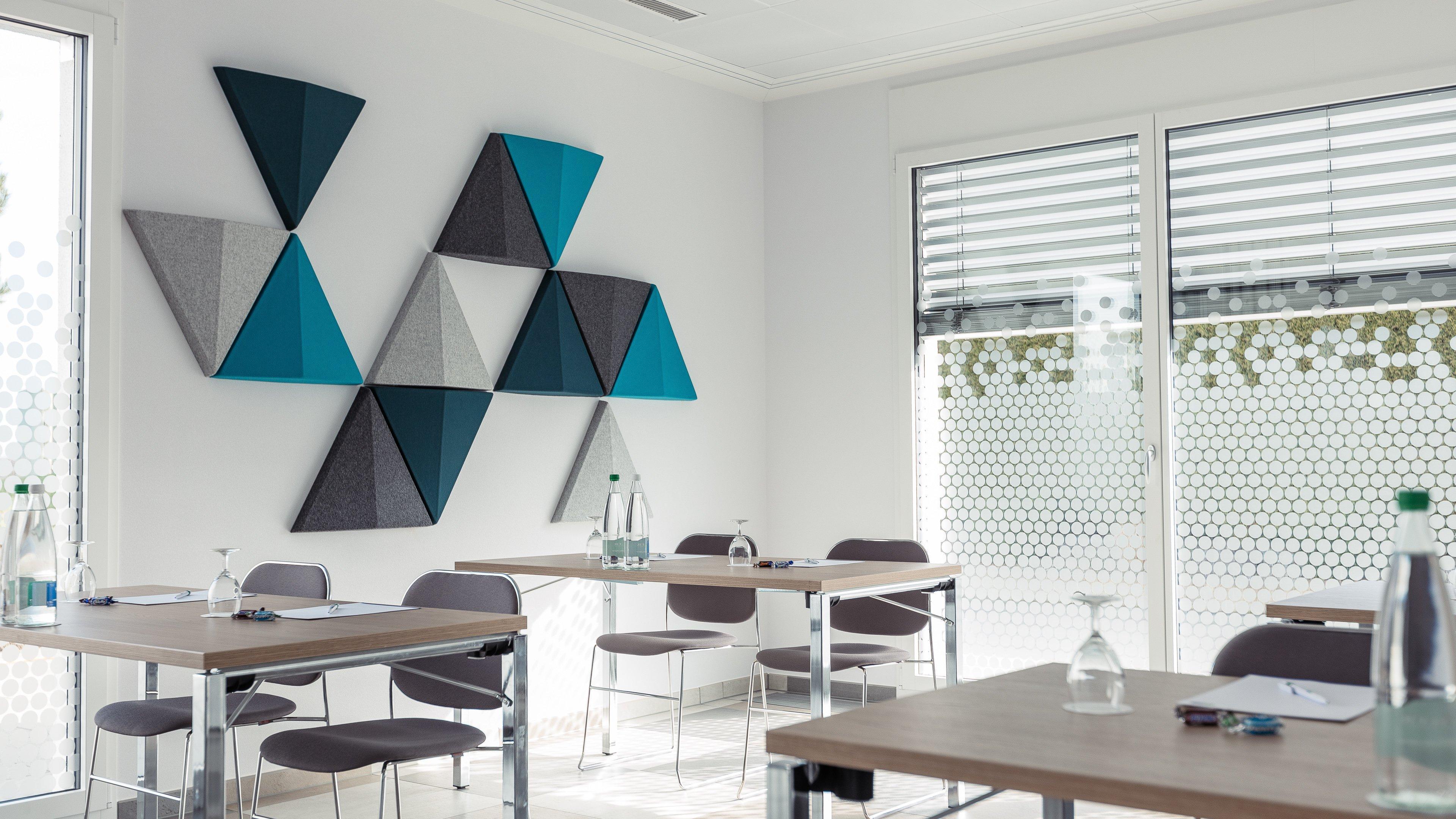 Holiday Inn Express Luzern-Neuenkirch By Ihg Ротенбург Екстериор снимка
