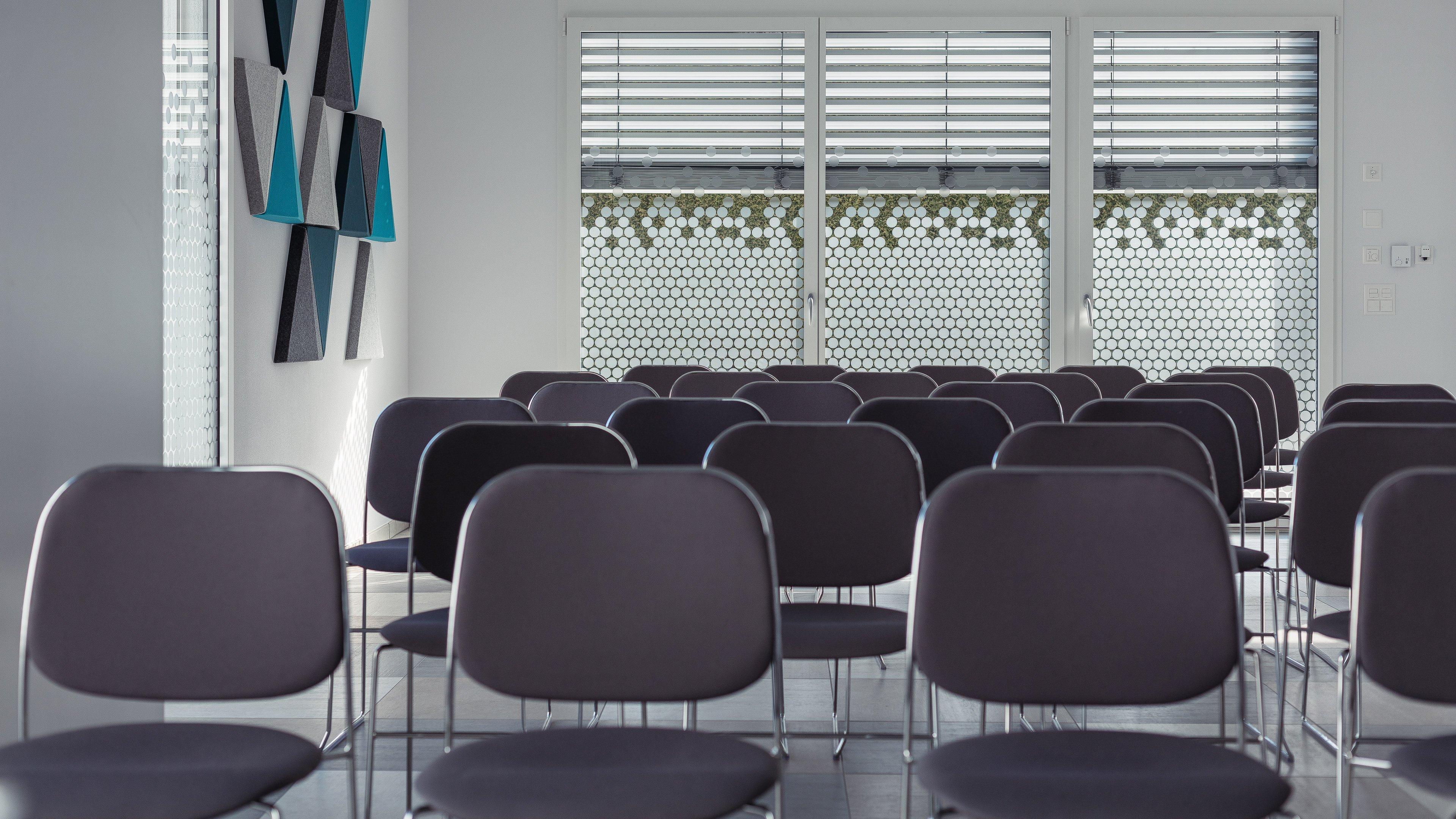 Holiday Inn Express Luzern-Neuenkirch By Ihg Ротенбург Екстериор снимка
