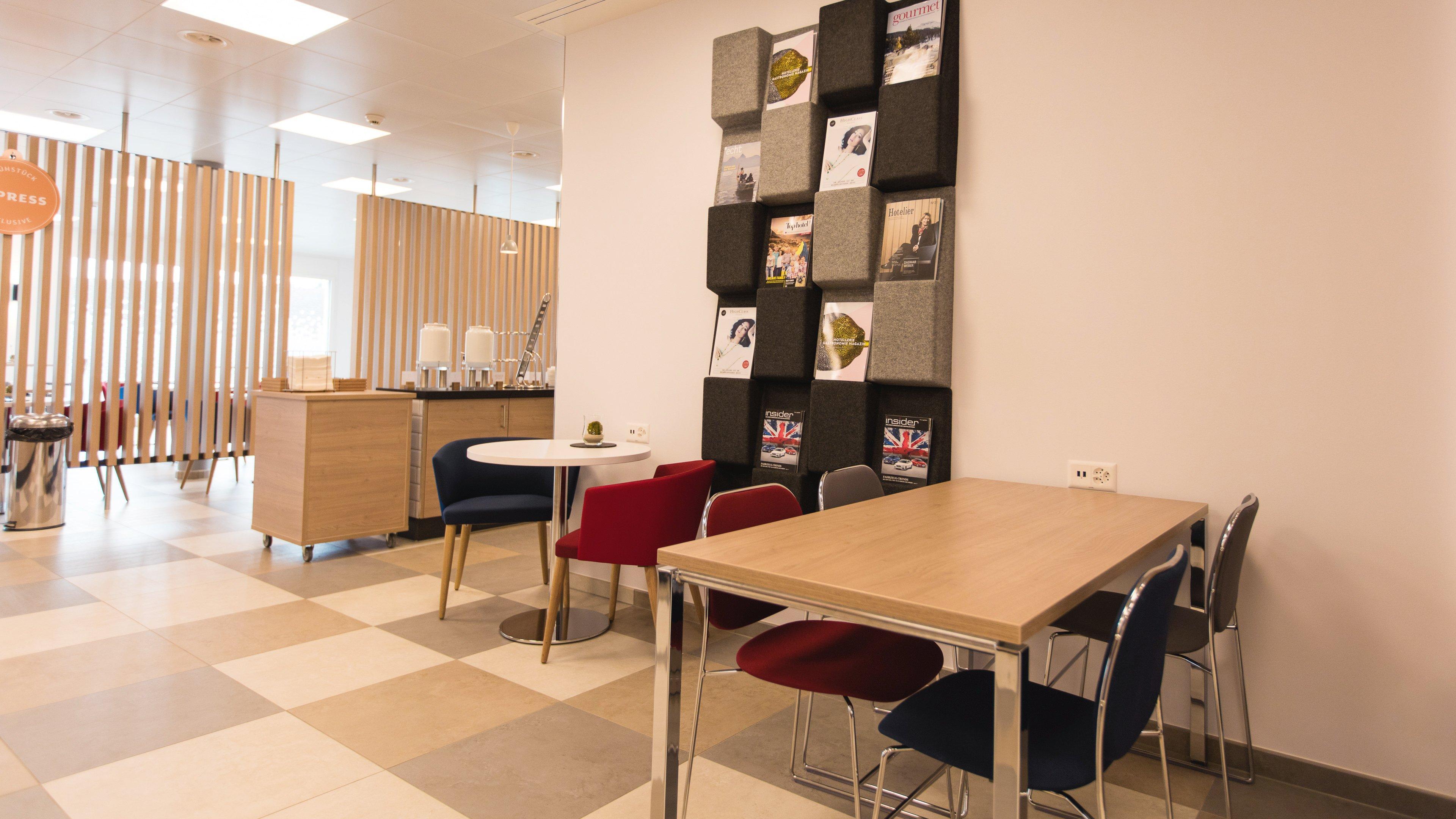 Holiday Inn Express Luzern-Neuenkirch By Ihg Ротенбург Екстериор снимка