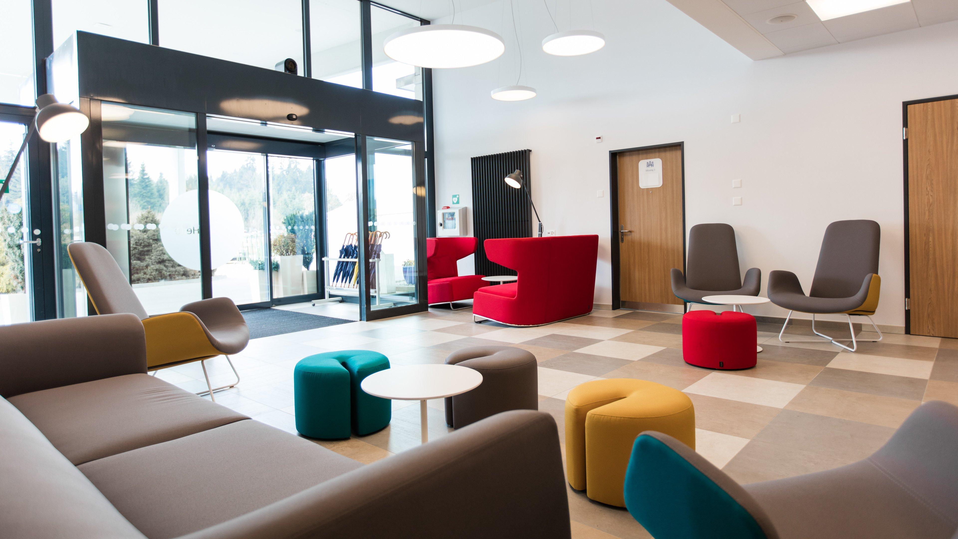 Holiday Inn Express Luzern-Neuenkirch By Ihg Ротенбург Екстериор снимка