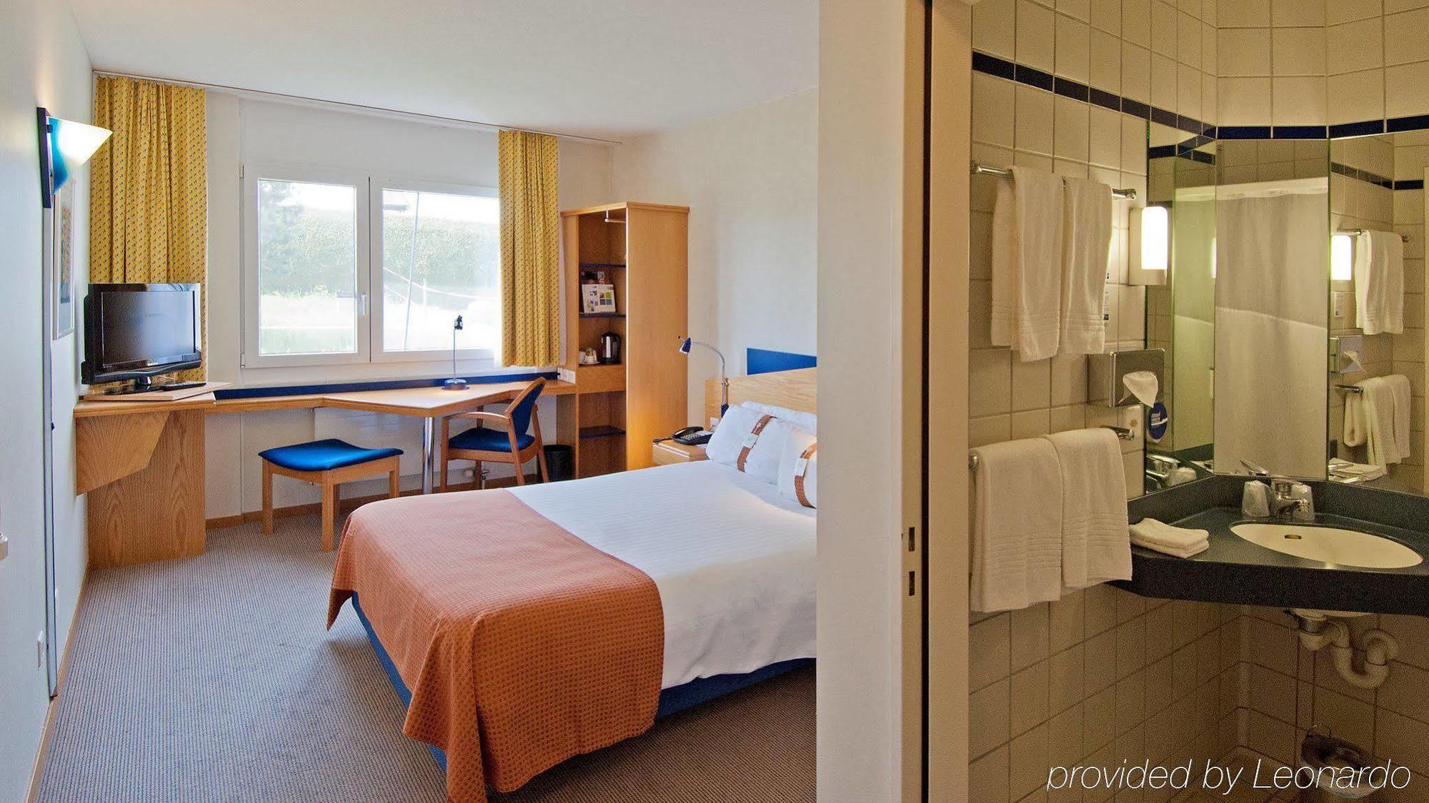 Holiday Inn Express Luzern-Neuenkirch By Ihg Ротенбург Екстериор снимка