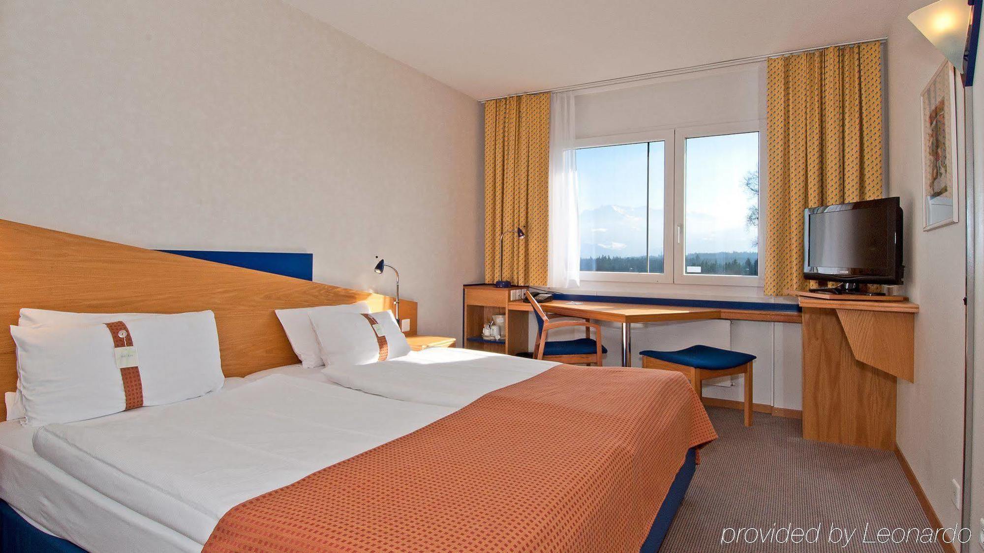 Holiday Inn Express Luzern-Neuenkirch By Ihg Ротенбург Екстериор снимка